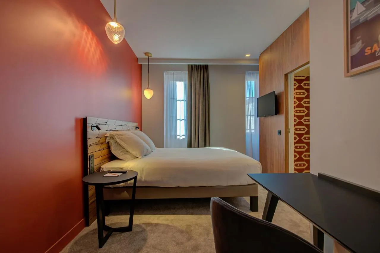 Alex Hotel & Spa Marsella 3*,